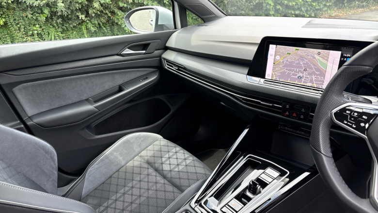 Volkswagen Golf 2.0 TDI 150 R-Line 5dr DSG Diesel Estate